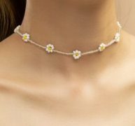 Flower Decor Beaded Necklace