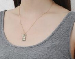 Geo Pendant Chain Necklace