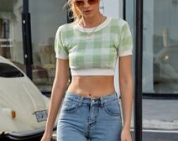 Gingham Crop Knit Top