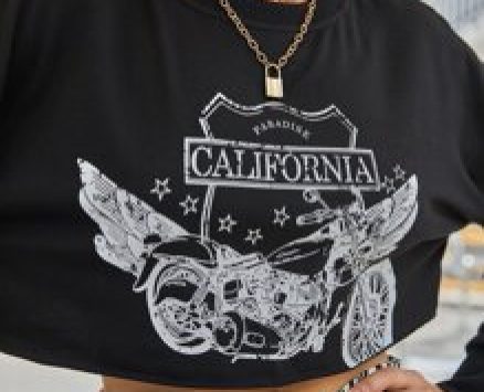 Graphic Print Crop Pullover