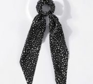 Graphic Scrunchie Scarf