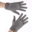 Guys Knit Gloves