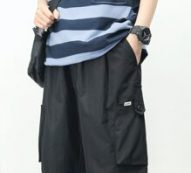 Guys Letter Patched Shorts