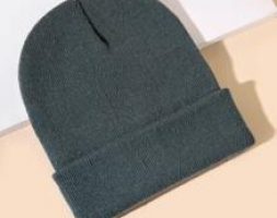 Guys Solid Knitted Hat