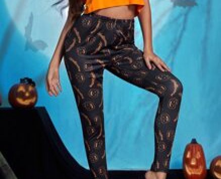 Halloween & Letter Graphic Tee With Leggings PJ Set