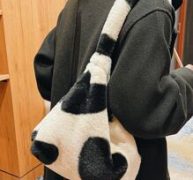 Heart Graphic Fluffy Shoulder Bag