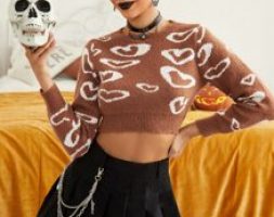 Heart Pattern Crop Sweater