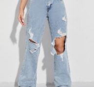 High Waist Ripped Jeans