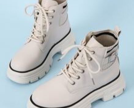 Lace-up Front Buckle Decor Chunky Boots