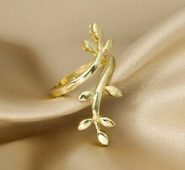 Leaf Decor Cuff Ring