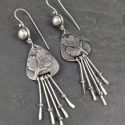 Leaf Graphic Drop Earrings