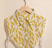 Leaf Pattern Dickey Collar