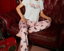 Letter Graphic Tee & Butterfly Print Pants PJ Set