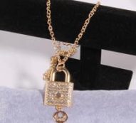 Lock Decor Chain Necklace