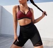 Medium Support Contrast Binding Sports Bra