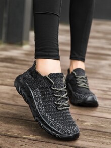 Minimalist Knit Lace-up Sneakers