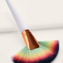 Ombre Fan Shaped Makeup Brush