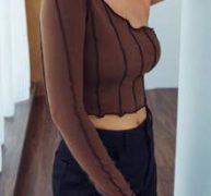 One Shoulder Seam Front Crop Tee