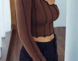 One Shoulder Seam Front Crop Tee