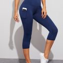 Pocket Detail Capris Leggings