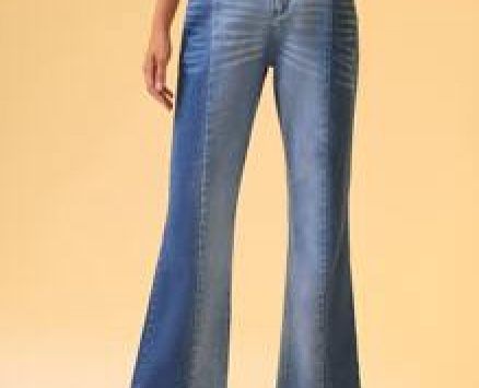 Pocket Detail Flare Jeans