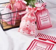 Random 4pcs Drawstring Gift Bag