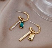 Rhinestone Decor Earrings