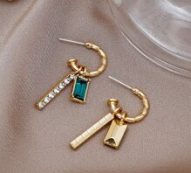 Rhinestone Decor Earrings