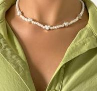 Rhinestone Heart Decor Necklace