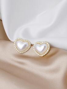 Rhinestone Heart Design Stud Earrings