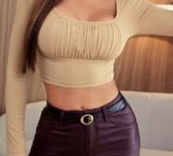 Ruched Long Sleeve Cropped Tee
