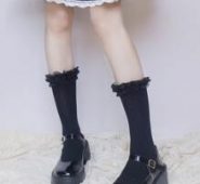 Ruffle Trim Crew Socks