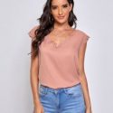 Scalloped Cutout Trim Short Sleeve Top