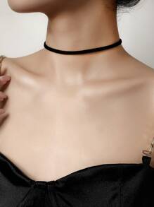 Simple Skinny Choker