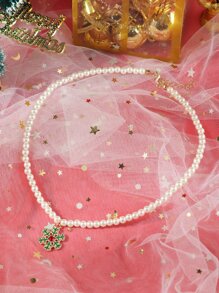 Snowflake Decor Faux Pearl Beaded Necklace