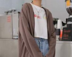 Solid Kangaroo Pocket Zip-up Hoodie