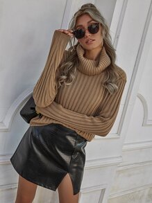 Solid Ribbed Knit Turtleneck Sweater