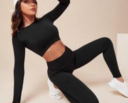 Solid Seamless Crop Sports Tee With Thumb Hole & Sports Leggings Set
