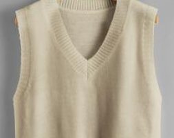 Solid V-Neck Cropped Sweater Vest