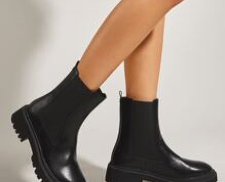 Splicing Design Slip On Chelsea Boots