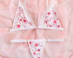 Strawberry Print Lace Trim Lingerie Set