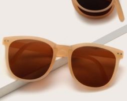 Studded Decor Frame Sunglasses