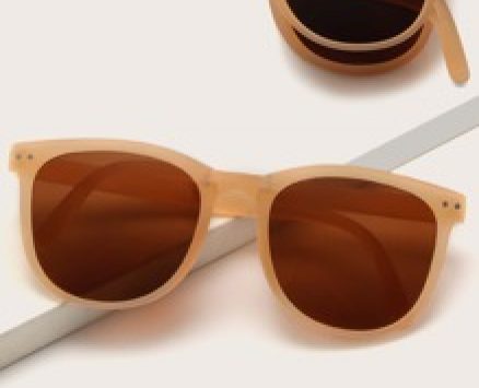 Studded Decor Frame Sunglasses