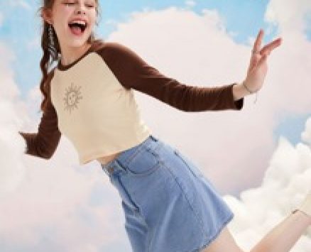 Sun Graphic Colorblock Baseball Tee