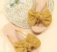 Toe Post Bow Decor Sliders