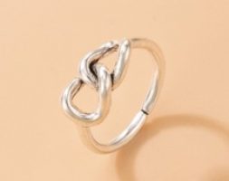 Twist Design Ring