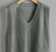 V-neck Crop Sweater Vest