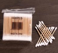wholesale- 100pcs women beauty makeup cotton swab double head cotton buds make up wood sticks nose ears cleaning cosmetics health care
